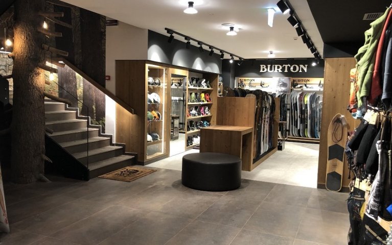 MTR Store - Abbigliamento e sportwear